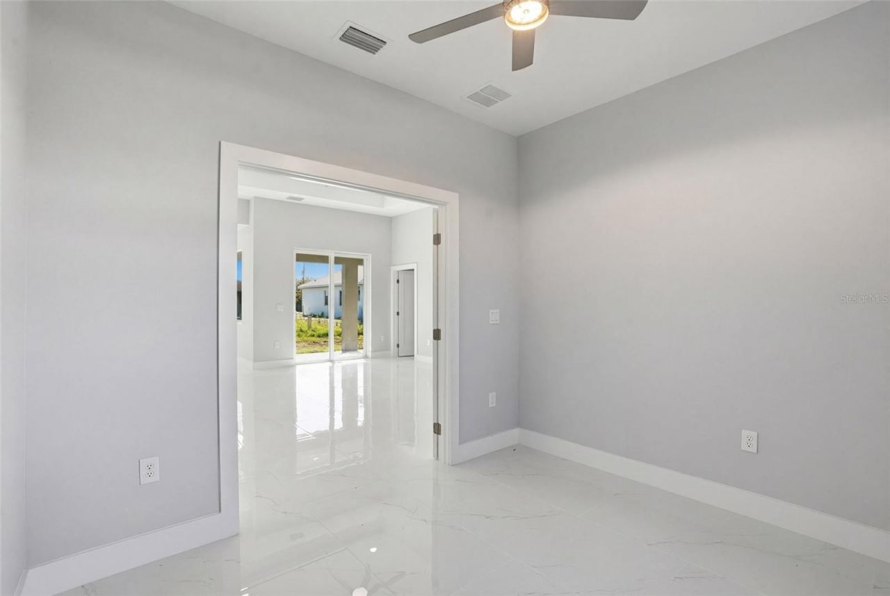 429 Palmyra Avenue , Lehigh Acres, FL 33974 Photo