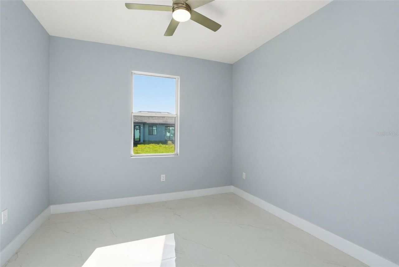429 Palmyra Avenue , Lehigh Acres, FL 33974 Photo