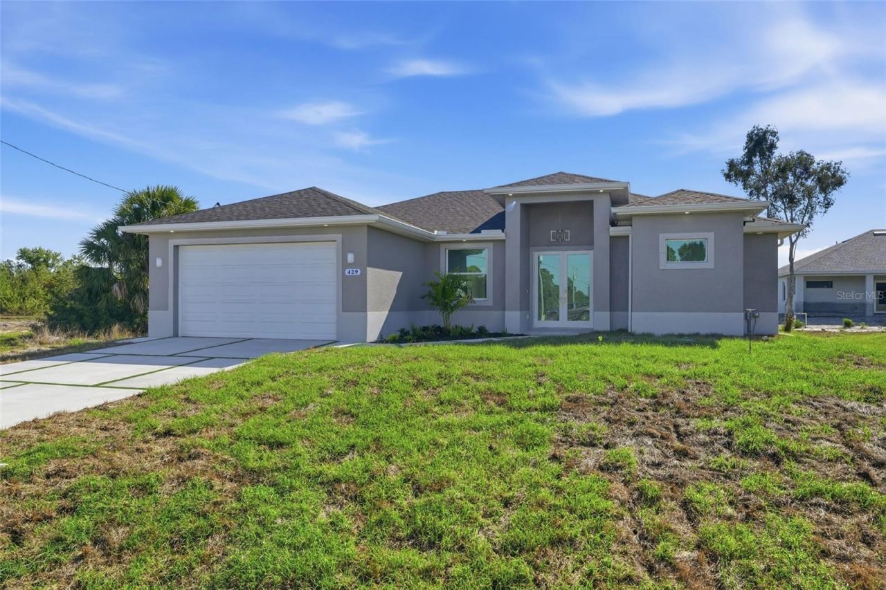 429 Palmyra Avenue , Lehigh Acres, FL 33974 Photo