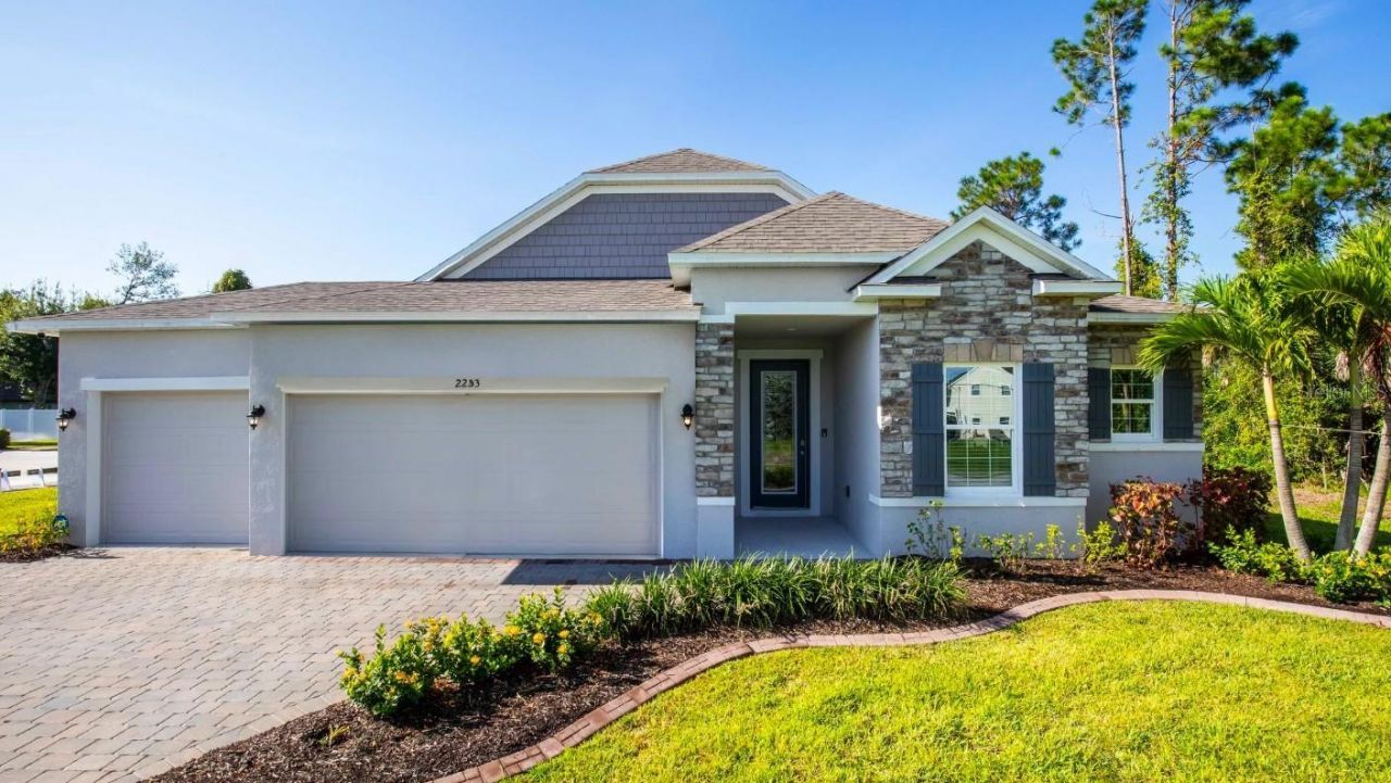 8998 N Stern Way , Citrus Springs, FL 34434 Main Photo