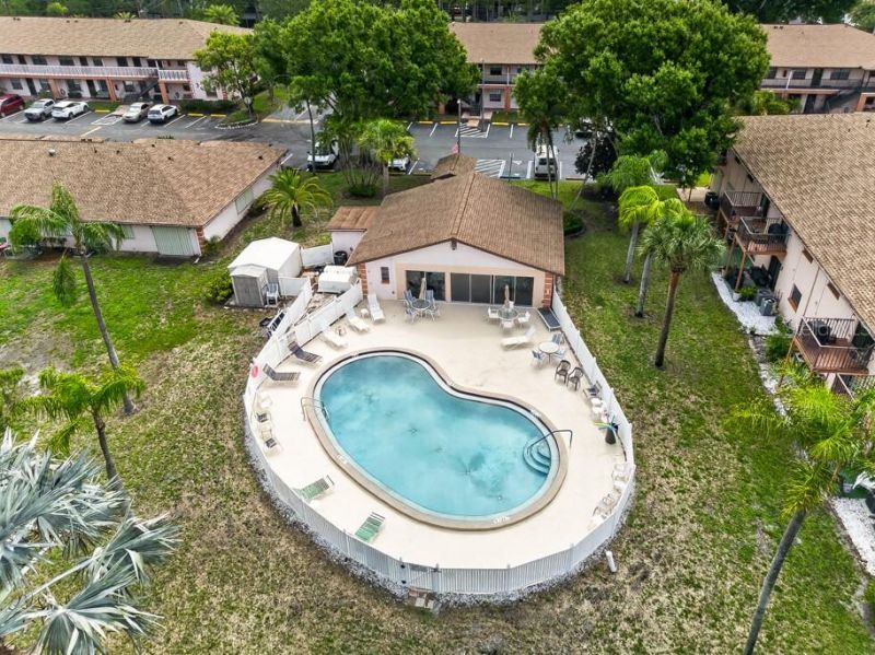 13250 Ridge Road , Unit 3B3, Largo, FL 33778 Photo