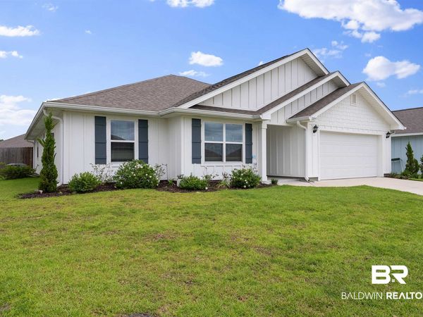 22257 Seabrooke Avenue, Foley, AL 36535