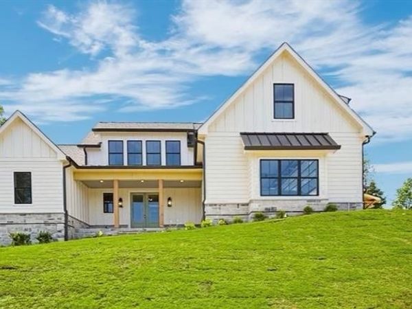 141 Palisade Drive, Rydal, GA 30171