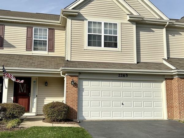 2265 Pembridge Drive, Lake In The Hills, IL 60156