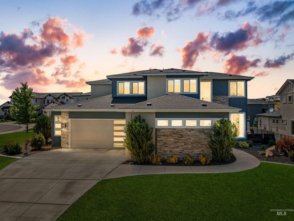2895 S Grebe Pl, Boise, ID 83716