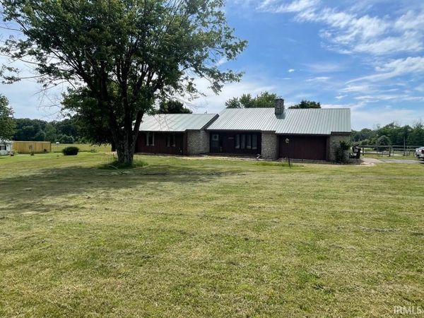 13043 W 450 N Road, Linton, IN 47441