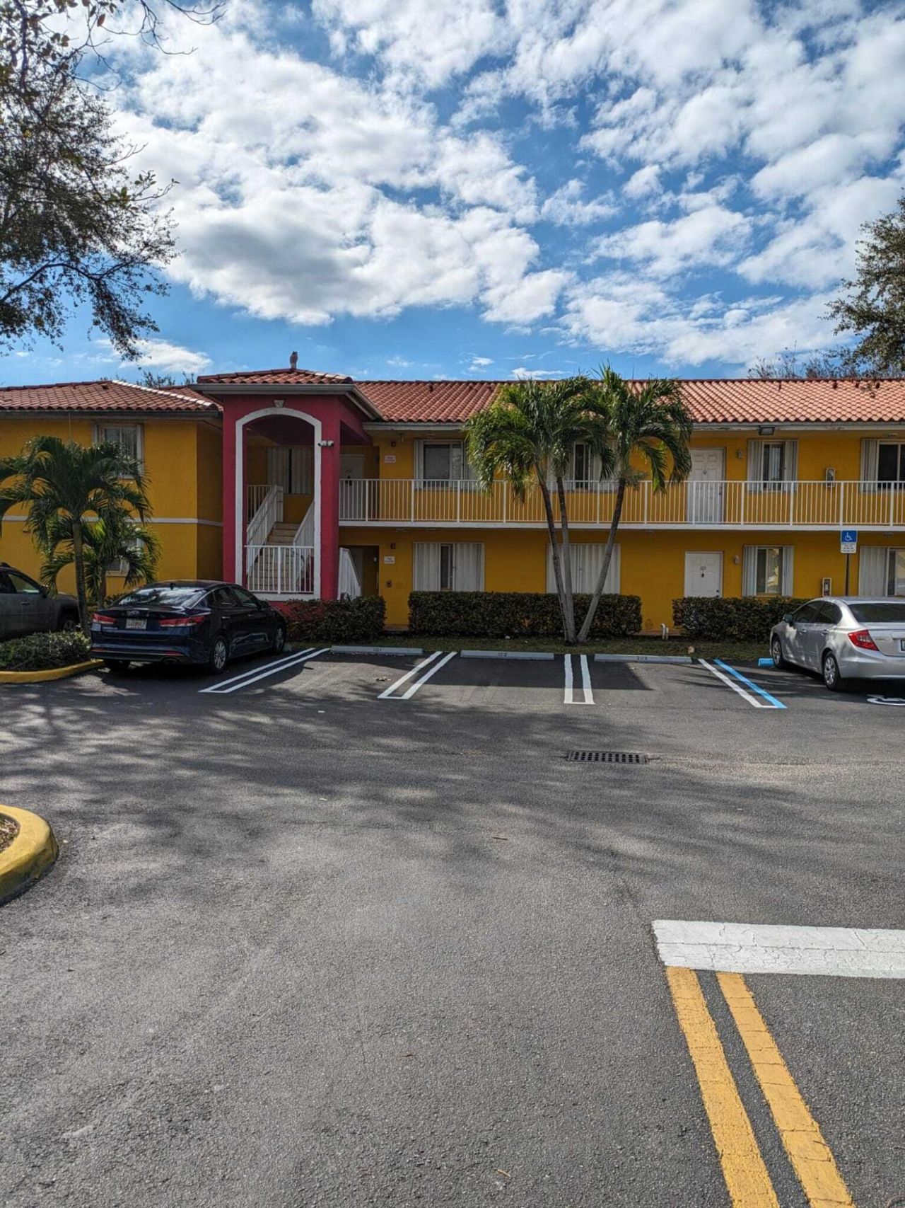 201 NW 177th Street, Unit B-206, Miami Gardens, FL 33169 Photo