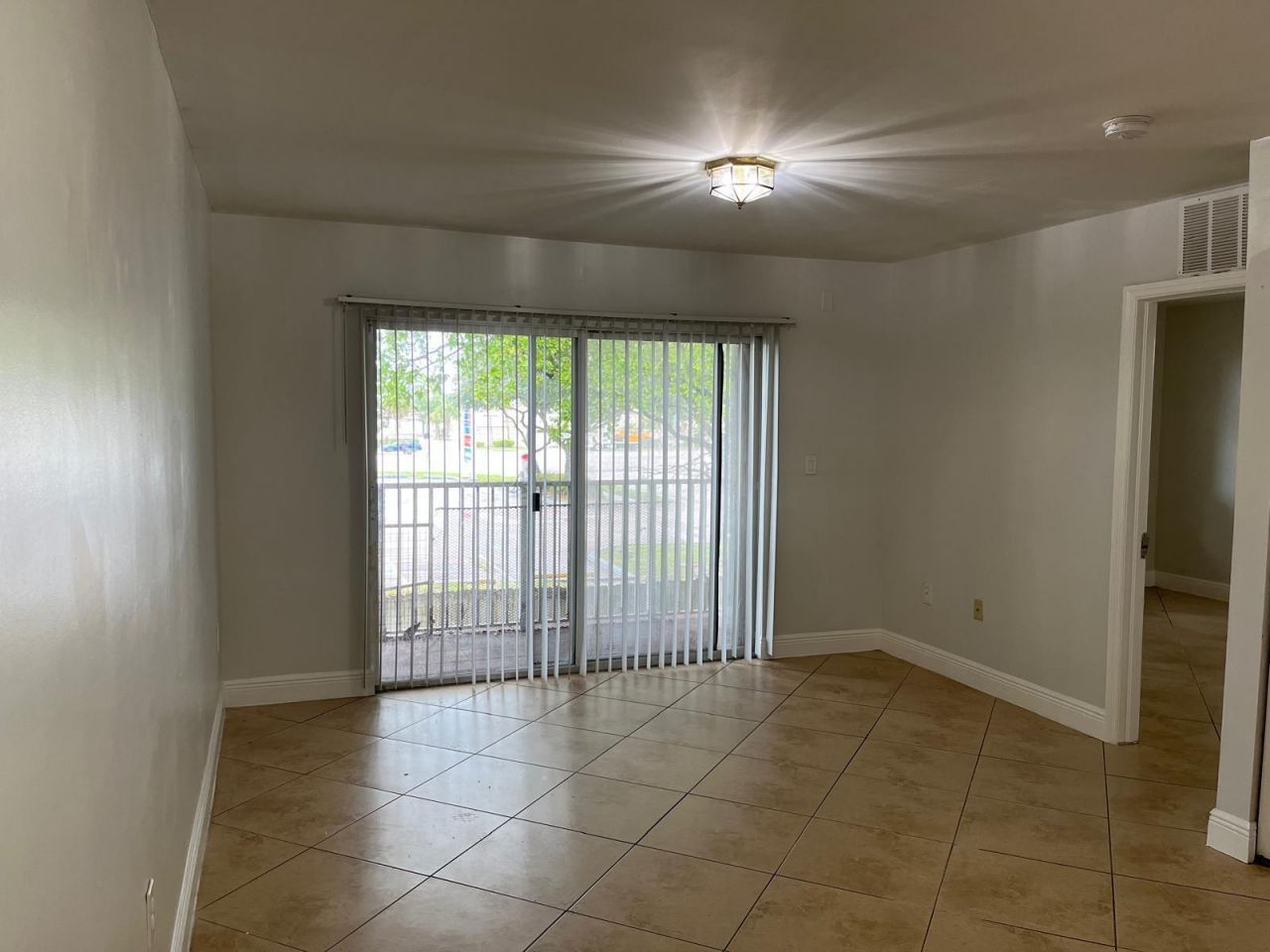 201 NW 177th Street, Unit B-206, Miami Gardens, FL 33169 Photo