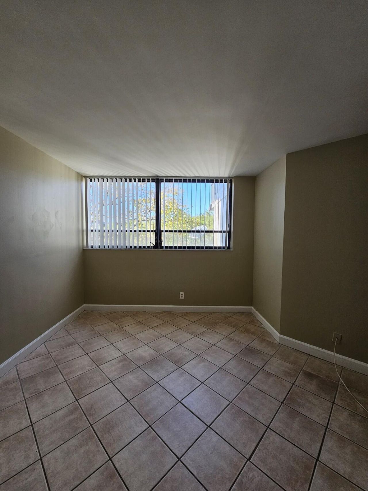 1750 N Congress Avenue, Unit 304, West Palm Beach, FL 33401 Photo