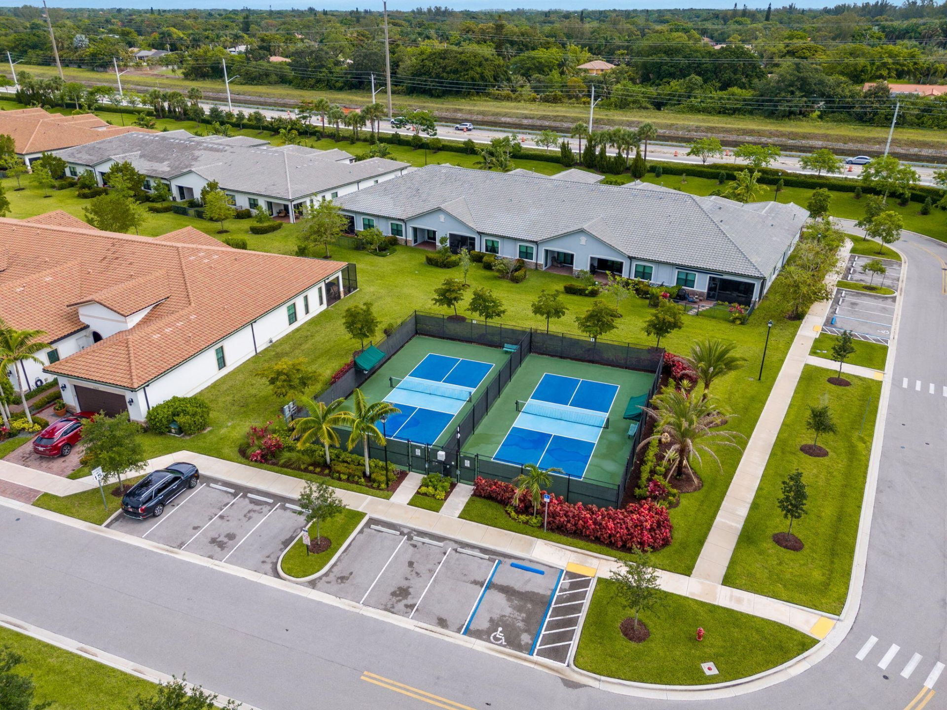 7642 N Blue Spring Drive, Parkland, FL 33067 Photo