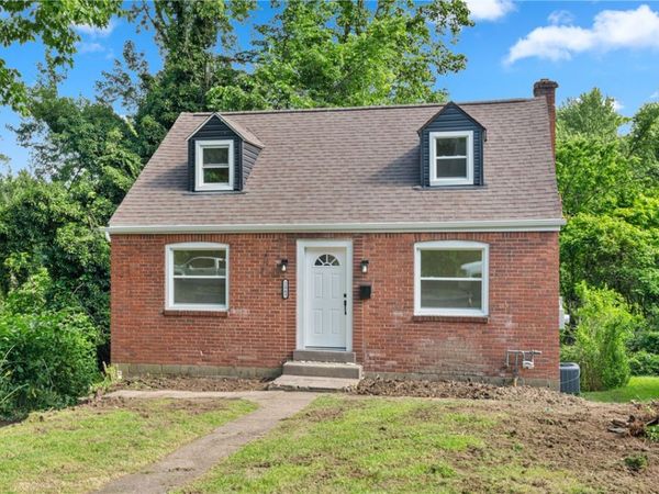 2843 Mckelvey Rd , Pittsburgh, PA 15221