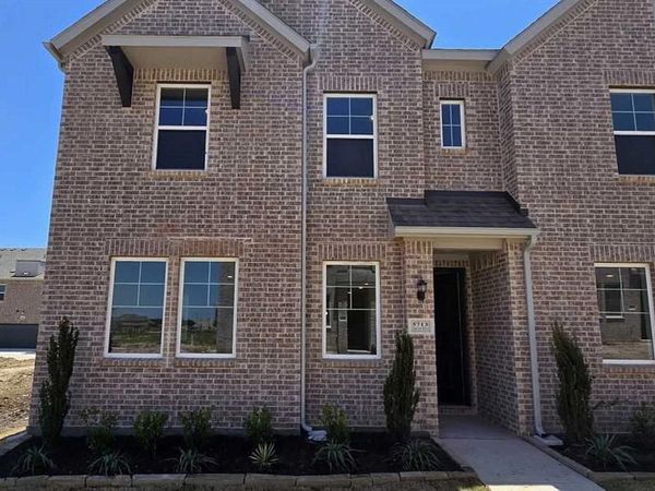 5713 Lakeview Drive, Watauga, TX 76148