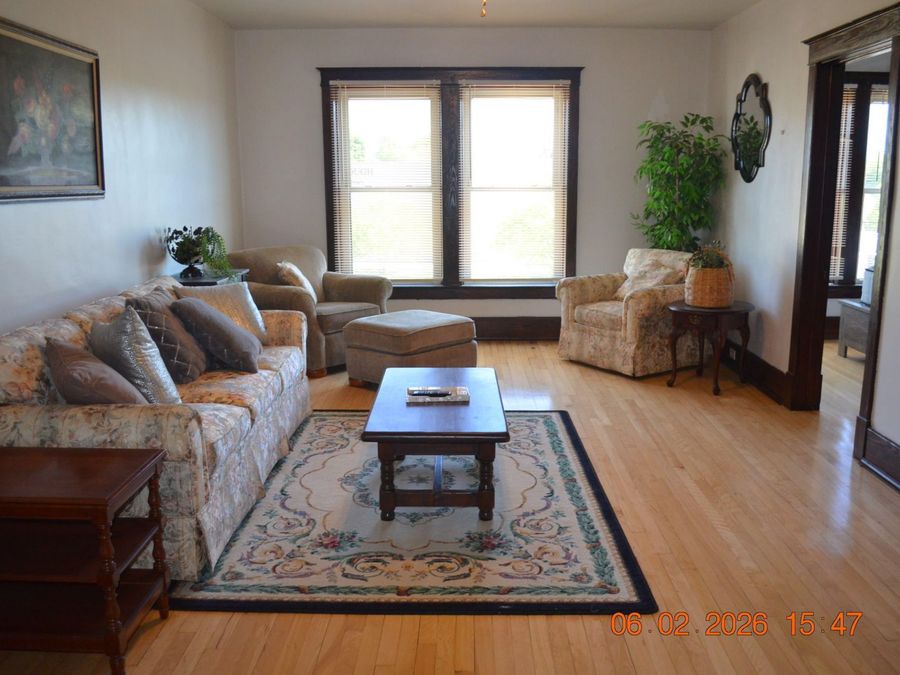 Property Image 100