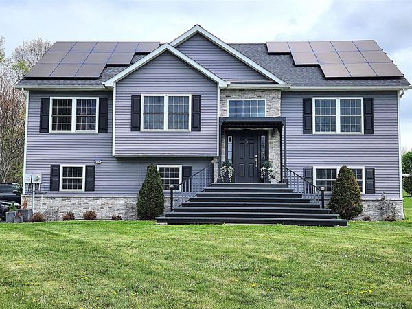 5 Anastasia Court , Salisbury Mills, NY 12577