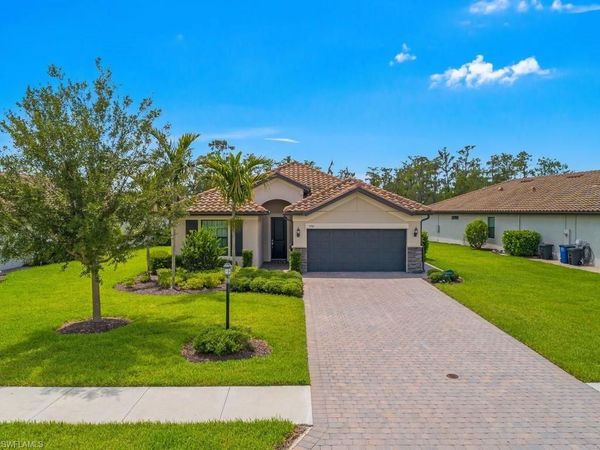 17581 Ashcomb WAY , ESTERO, FL 33928
