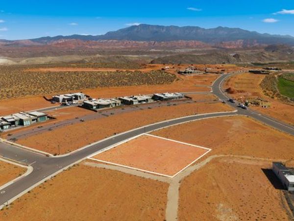 3265 GUIDE STAR WAY, Unit 37, Hurricane, UT 84737