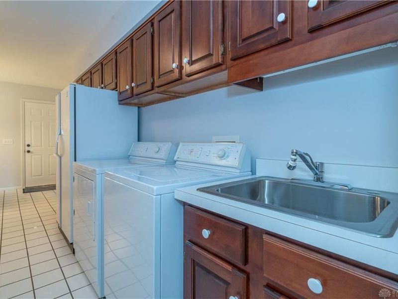 620 Vinnedge Avenue, Fairfield, OH 45014 Photo 9
