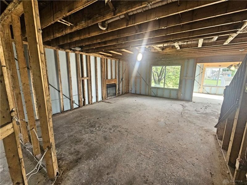 8657 Plum Creek Court, Franklin Township, OH 45005 Photo 4