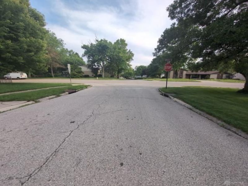 3133 Mountville Drive, Kettering, OH 45440 Photo 5