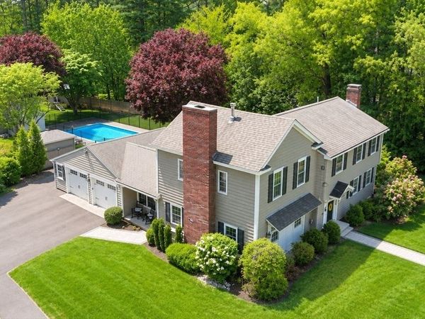 35 Marlyn Road, Medfield, MA 02052
