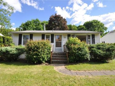 129 Saint Louis Avenue , Syracuse, NY 13207