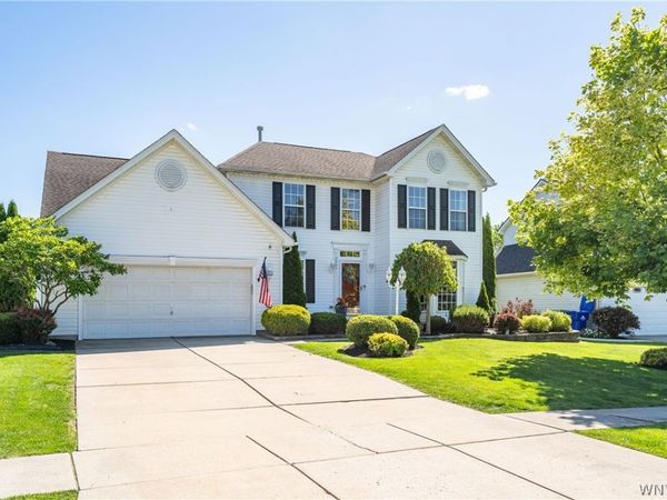3454 Heatherwood Drive , Hamburg, NY 14075
