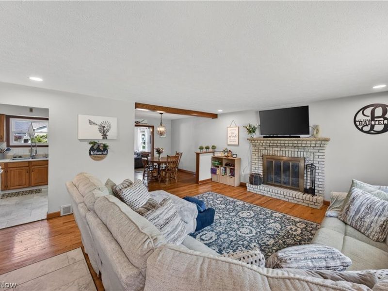 35577 Freed Drive, Eastlake, OH 44095 Photo 5