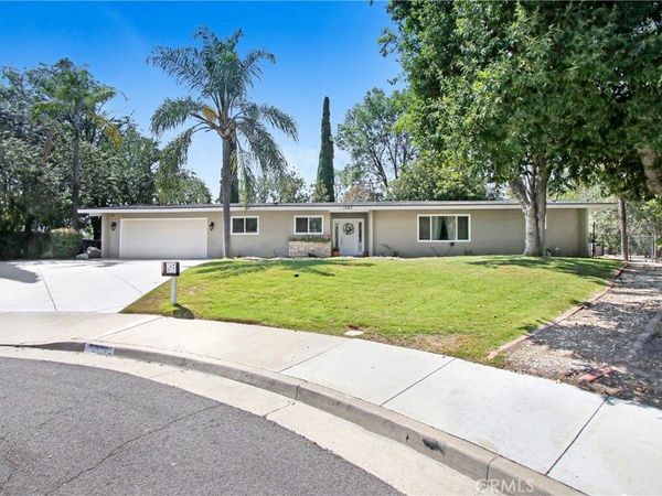 1580 Pelham Place , Riverside, CA 92506