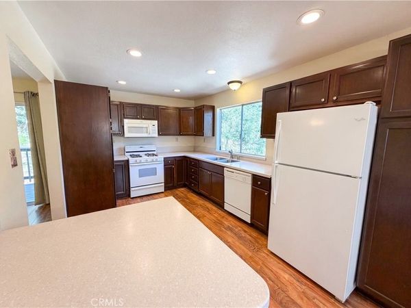 21778 Ridge , Cedarpines Park, CA 92322