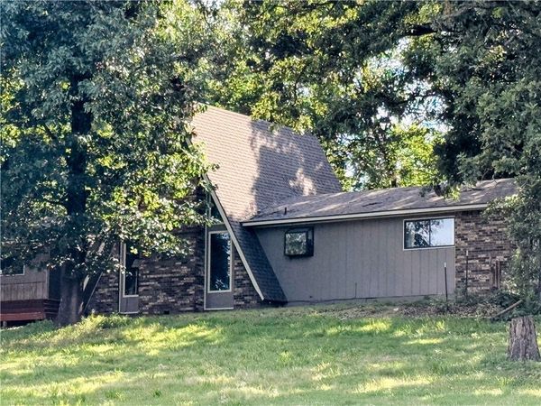21470 Oak Park Lane , Siloam Springs, AR 72761