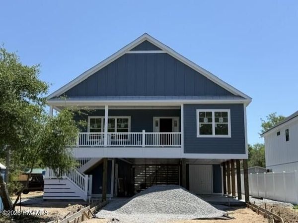 108 NE 64th Street , Oak Island, NC 28465