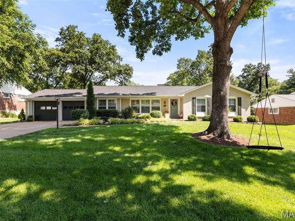 1031 Dovergate Drive, Kirkwood, MO 63122