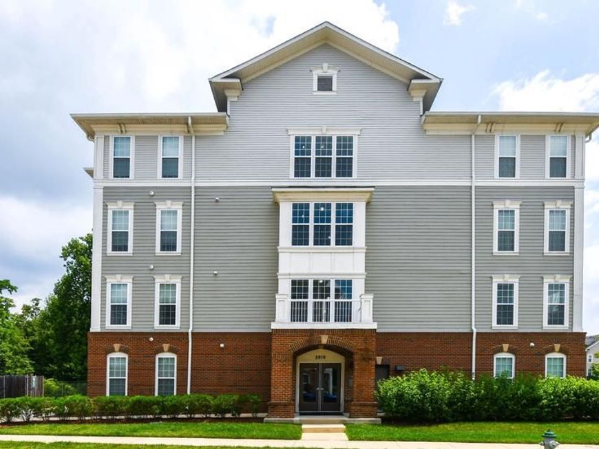 3910 Doc Berlin Drive, Unit 13, Silver Spring, MD 20906 Main Photo