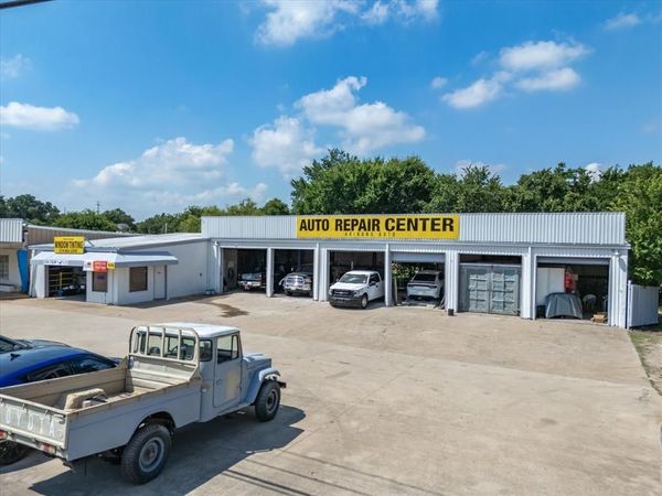 416 E Kennedale Parkway , Kennedale, TX 76060