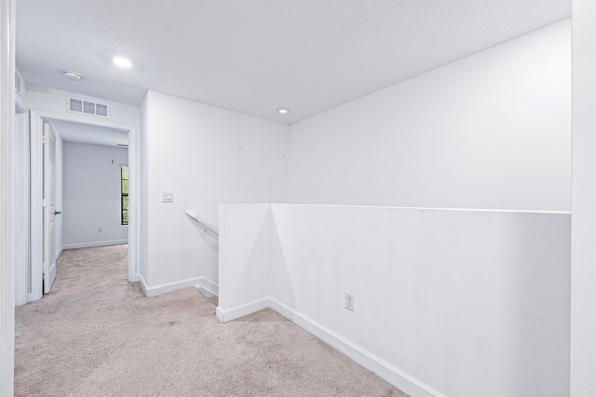 4407 Hemlock Drive, Riviera Beach, FL 33410 Photo