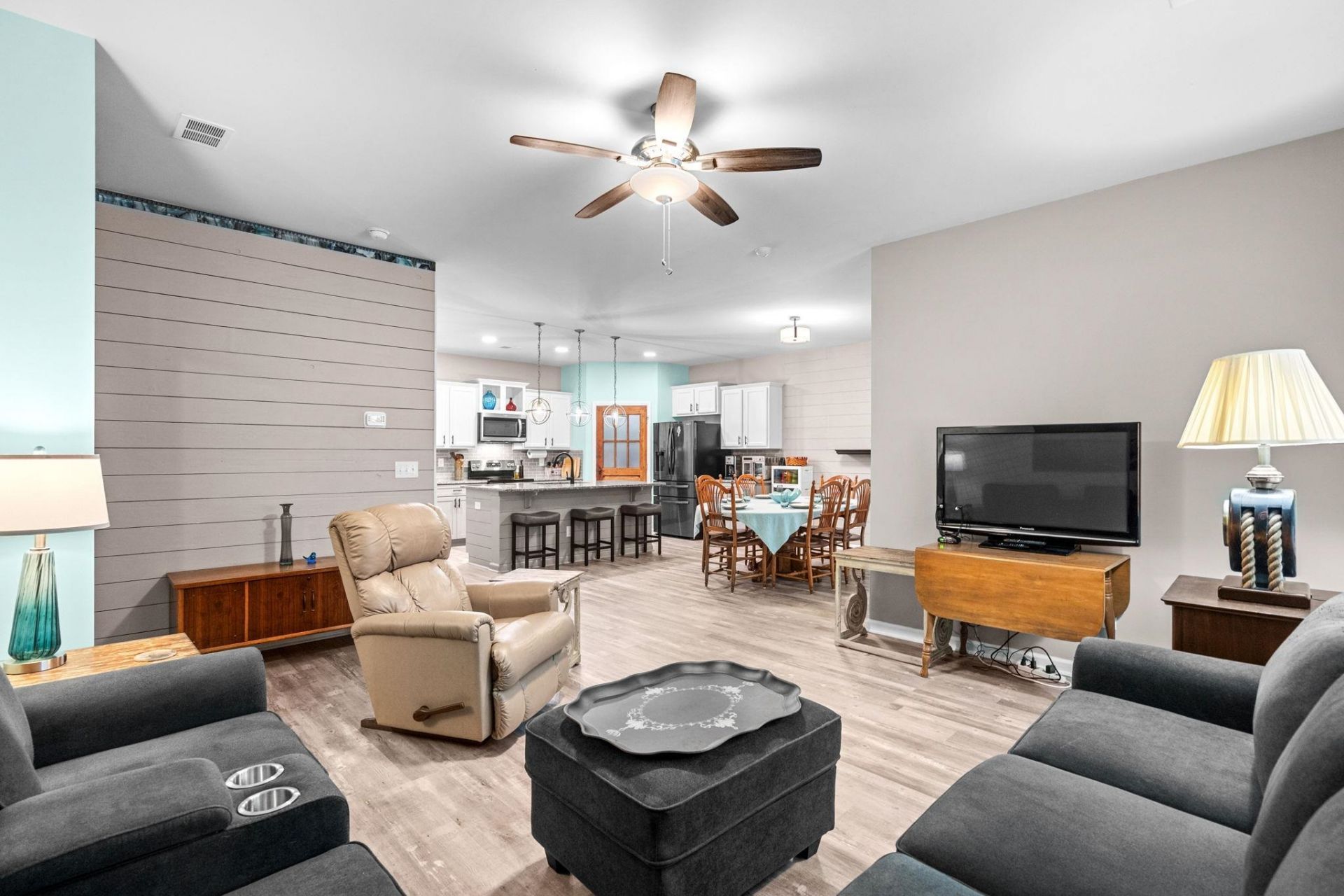 23 Parkglen Dr.  Photo 10