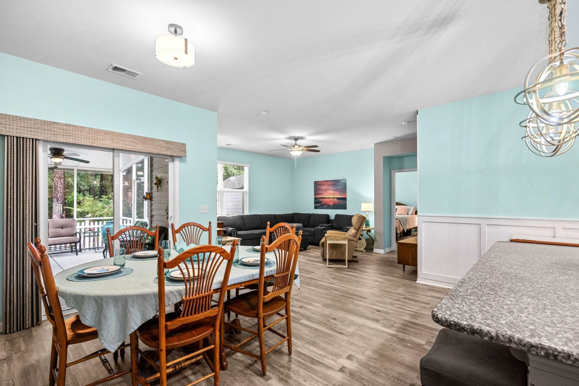 23 Parkglen Dr. Photo 12