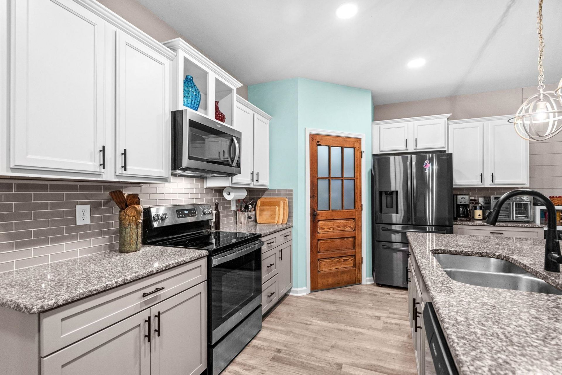 23 Parkglen Dr.  Photo 17