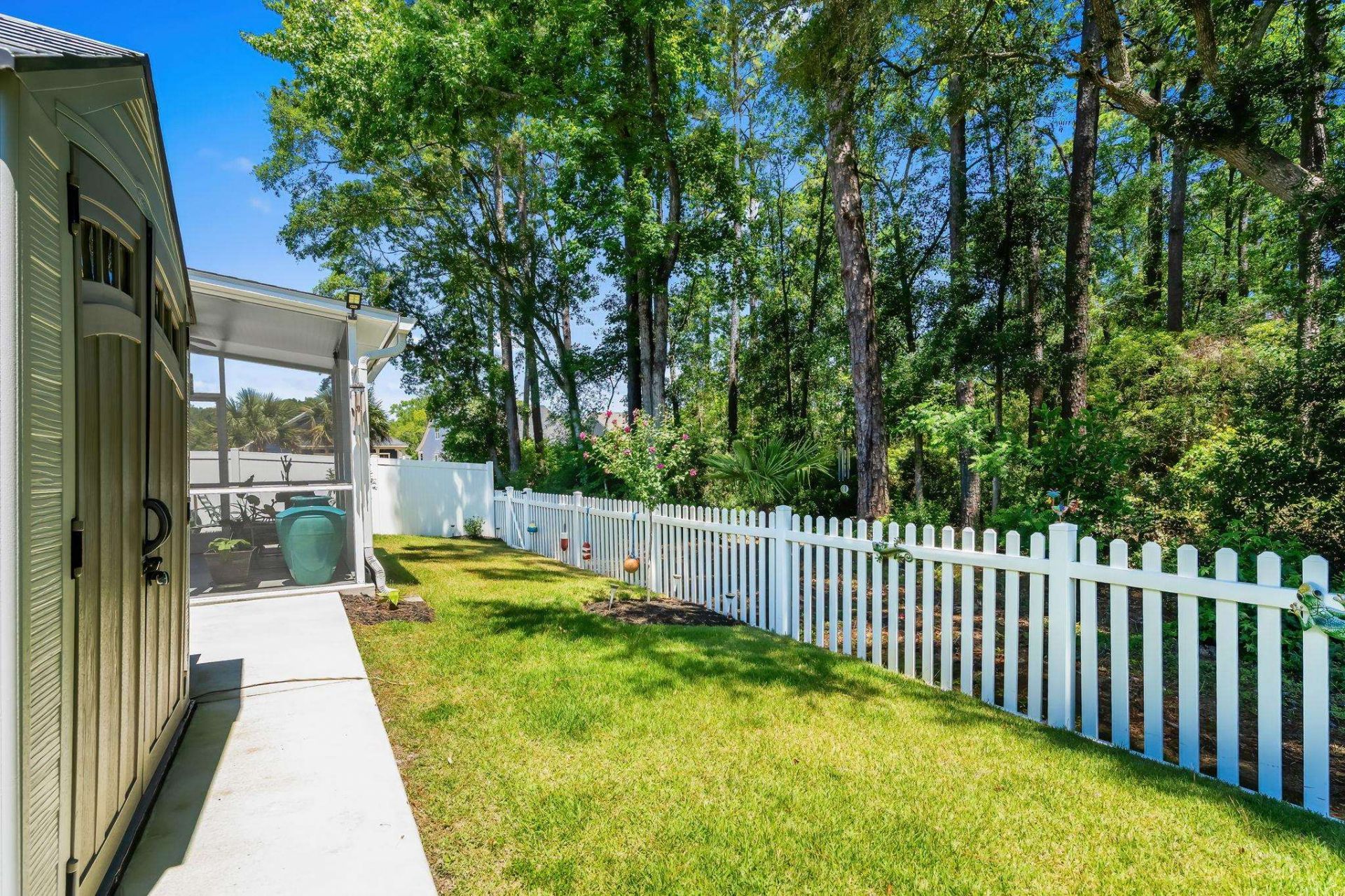 23 Parkglen Dr. Photo 42