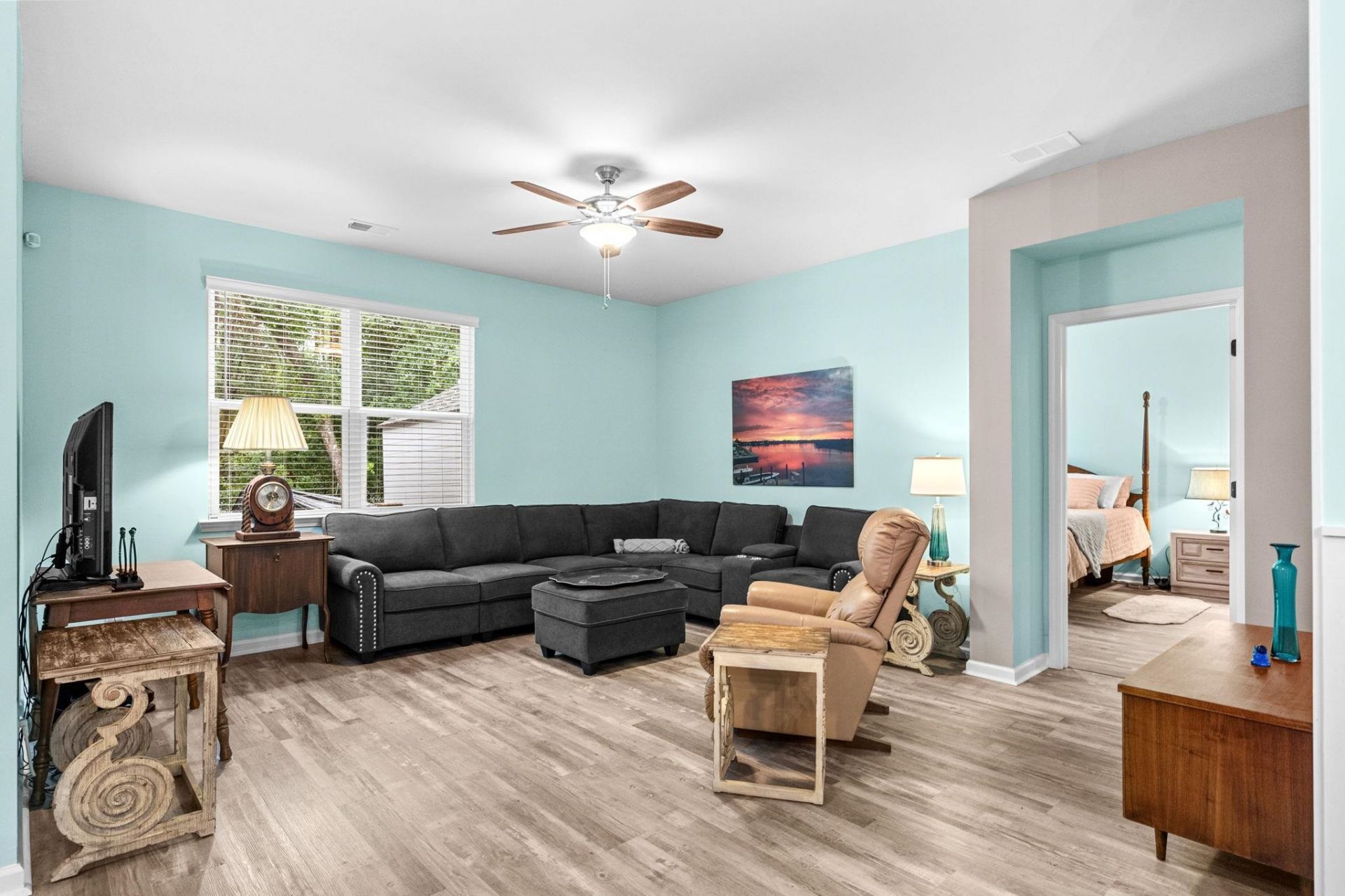 23 Parkglen Dr. Photo 5