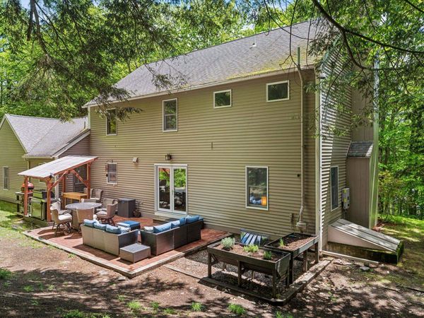 408 Morgan Road, Hartford, VT 05059