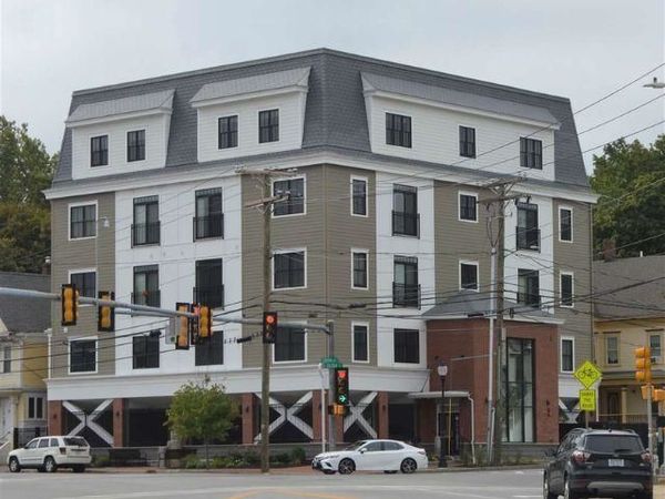 2 Silver Street, Unit 6, Dover, NH 03820