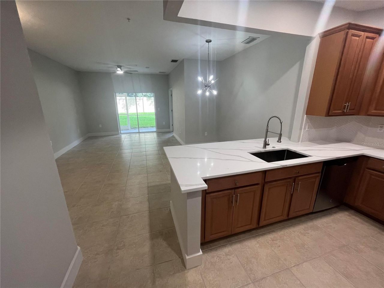3635 Parkridge Circle, Unit 10-101, Sarasota, FL 34243 Photo