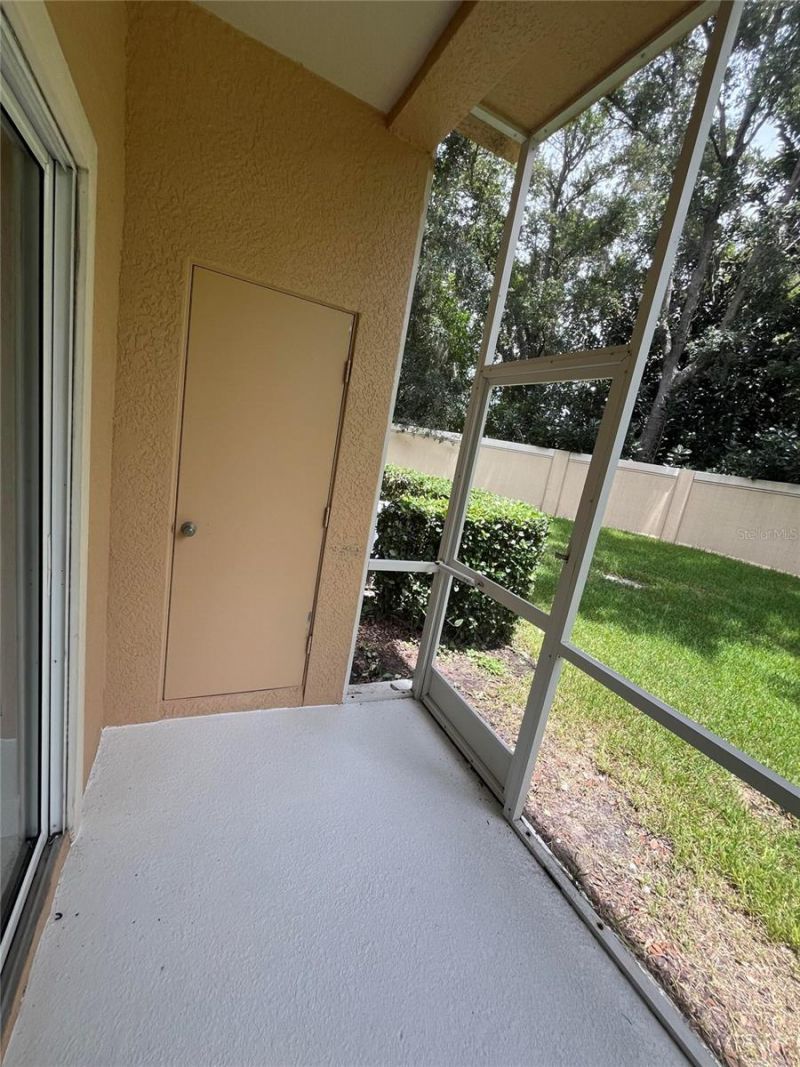 3635 Parkridge Circle, Unit 10-101, Sarasota, FL 34243 Photo