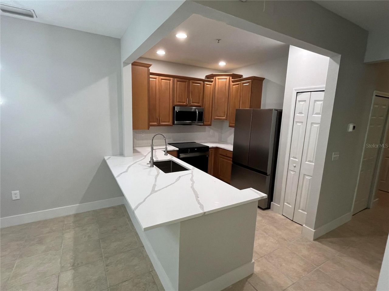 3635 Parkridge Circle, Unit 10-101, Sarasota, FL 34243 Photo