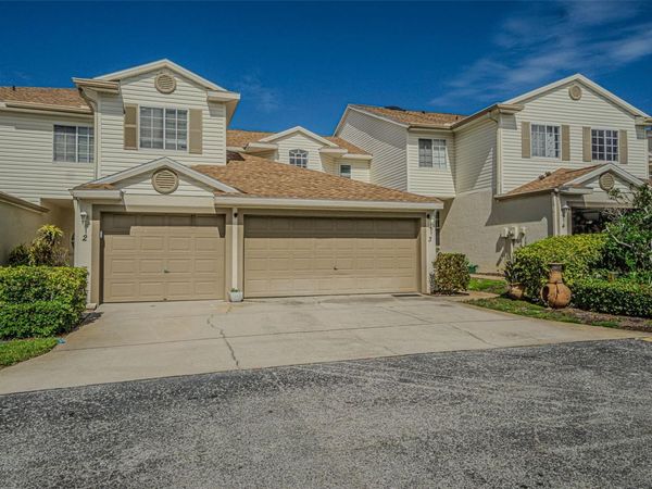 6400 46TH AVENUE N, Unit 3, KENNETH CITY, FL 33709