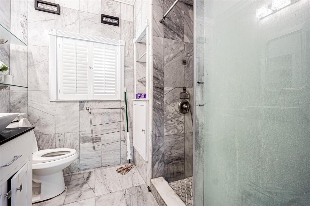 6400 46th Avenue N, Unit 3, Kenneth City, FL 33709 Photo