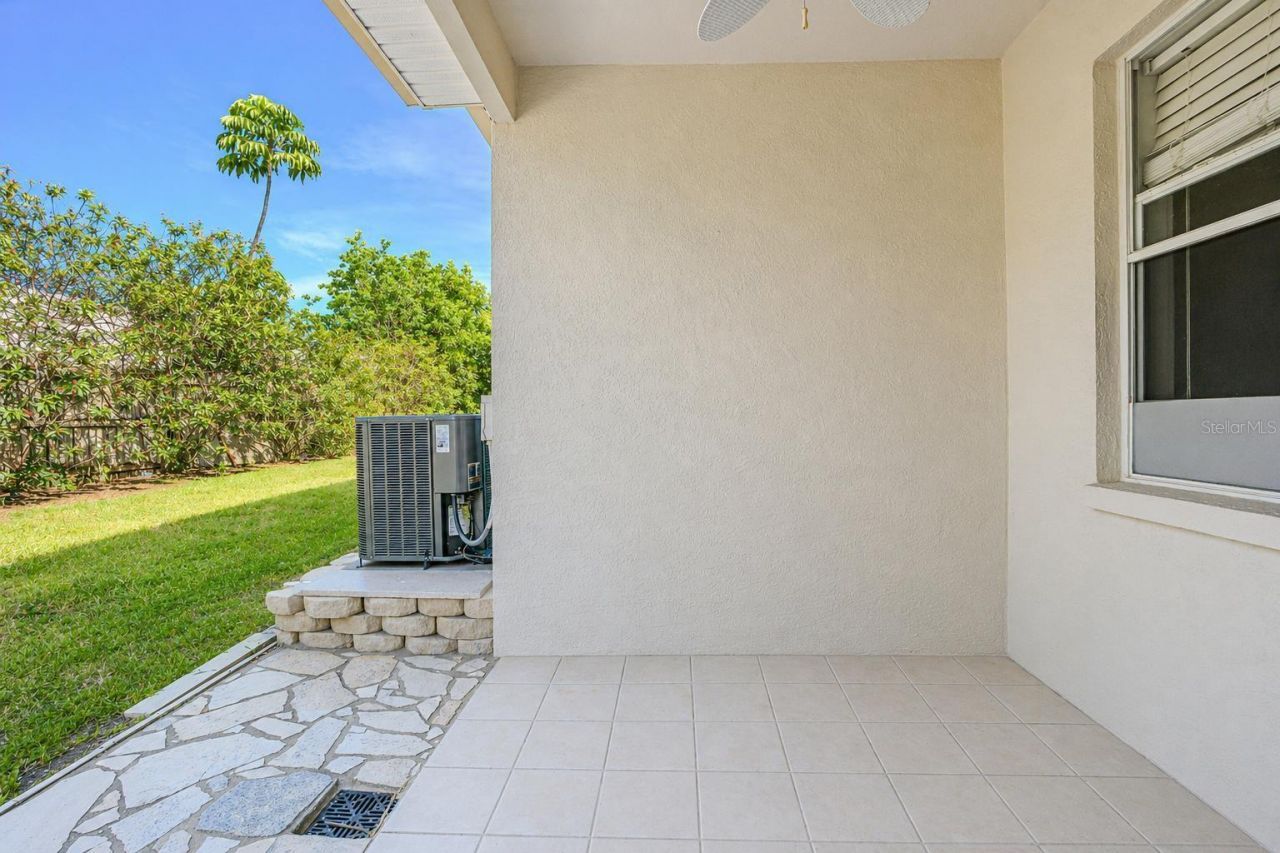 6400 46th Avenue N, Unit 3, Kenneth City, FL 33709 Photo