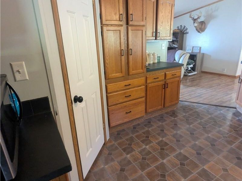 17960 Raven Road, Salesville, OH 43778 Photo 9