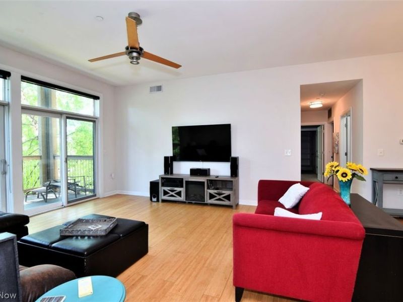 1403 Copper, Unit 307, Cleveland Heights, OH 44118 Photo 12